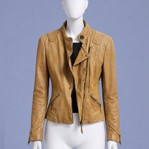 Tristan & Iseut Stylish Leather Women's Jacket